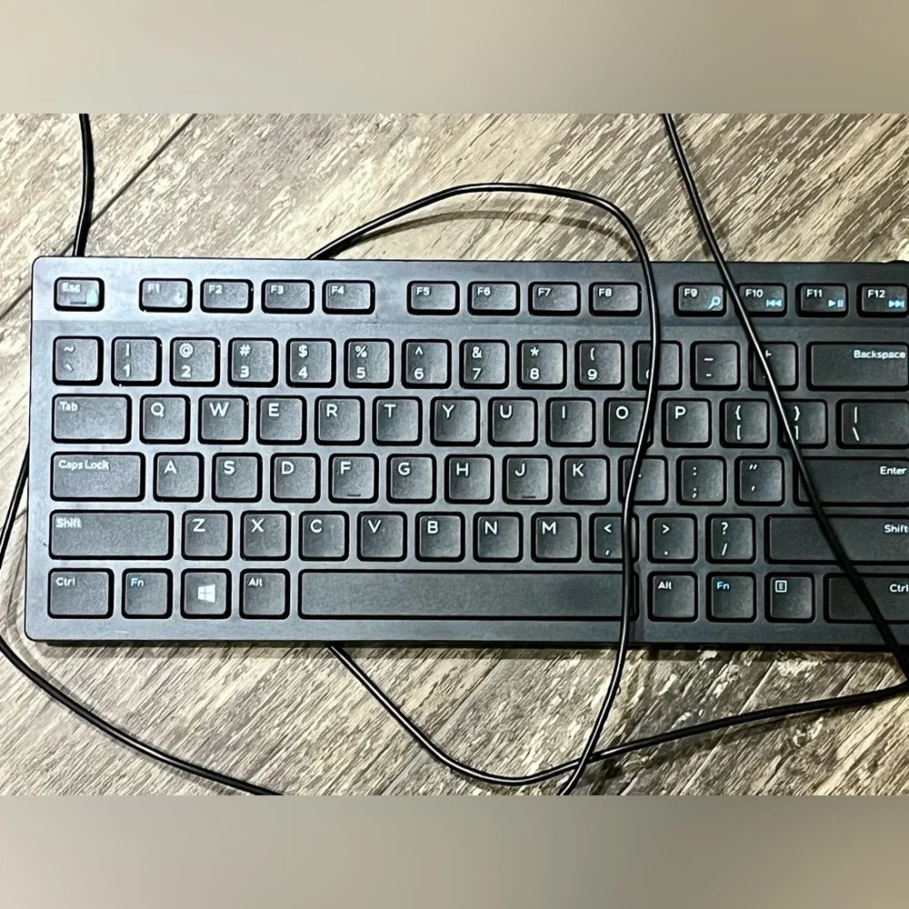 Genuine Dell USB Wired PC Computer Black Slim Keyboard